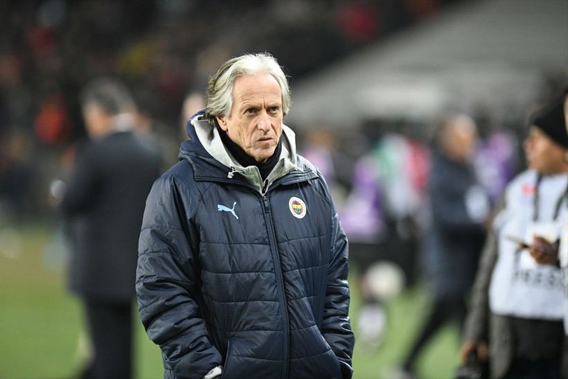 Fenerbahçe'nin golcüsü Valencia'ya Arabistan'dan sürpriz talip! Tek şart var - Resim: 1