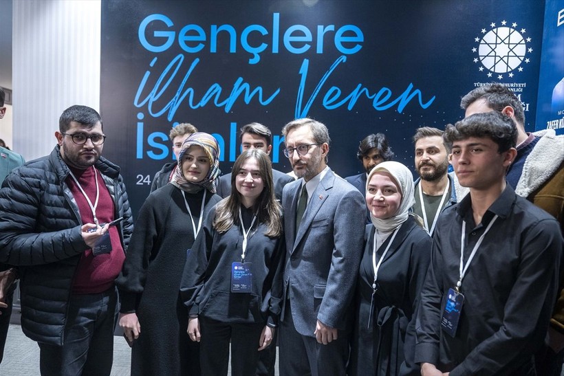 Cumhurbaşkanlığı İletişim Başkanı Altun "Gençlere İlham Veren İsimler" adlı programda gençlere seslendi! - Resim: 7