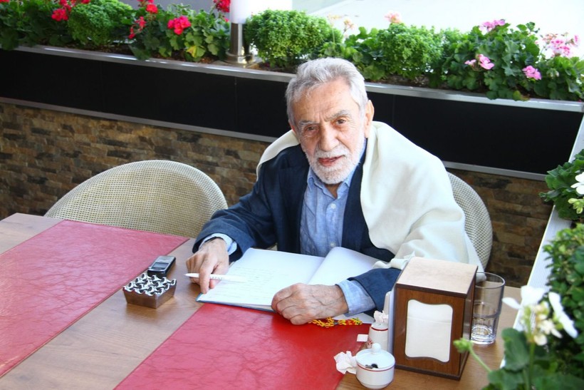 Kolpaçino'nun Sabri Abi'si Aydemir Akbaş'tan üzücü haber! Kansere yakalandı - Resim: 1