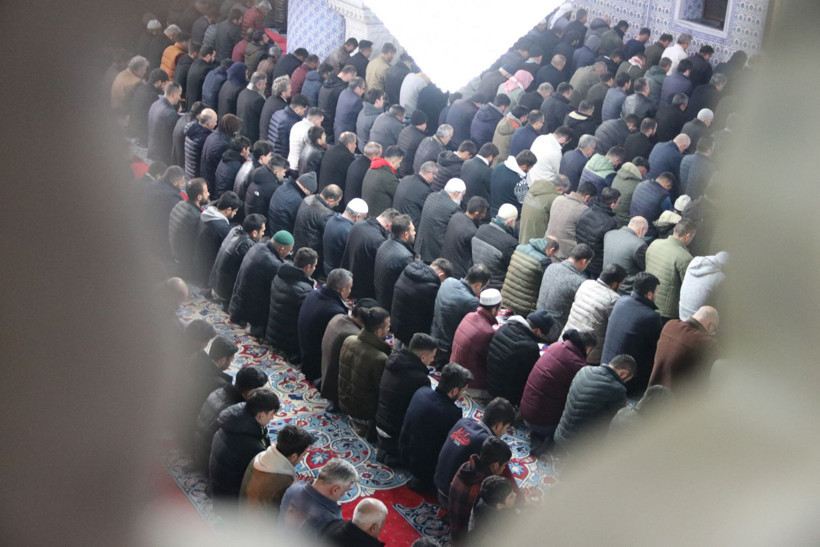 Yurdun dört bir yanında Regaib Kandili dualarla idrak edildi - Resim: 9