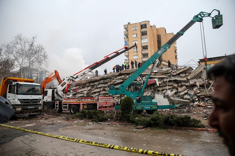 Kahramanmaraş depreminin ardından uzmanlar yorumladı: Daha büyük daha yıkıcı daha uzun süreli - Resim: 11