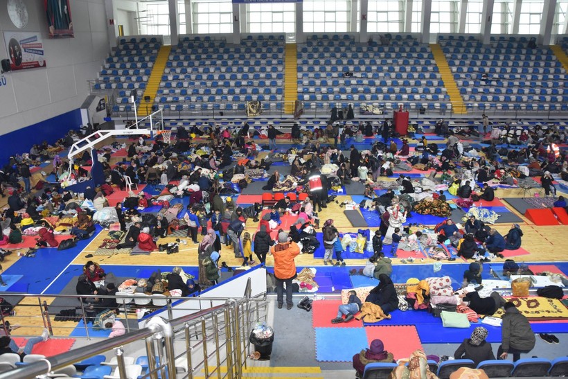 Malatya'da ilk depremden kurtulan 3 kişilik aile, ikinci depremde göçük altında kaldı - Resim: 8