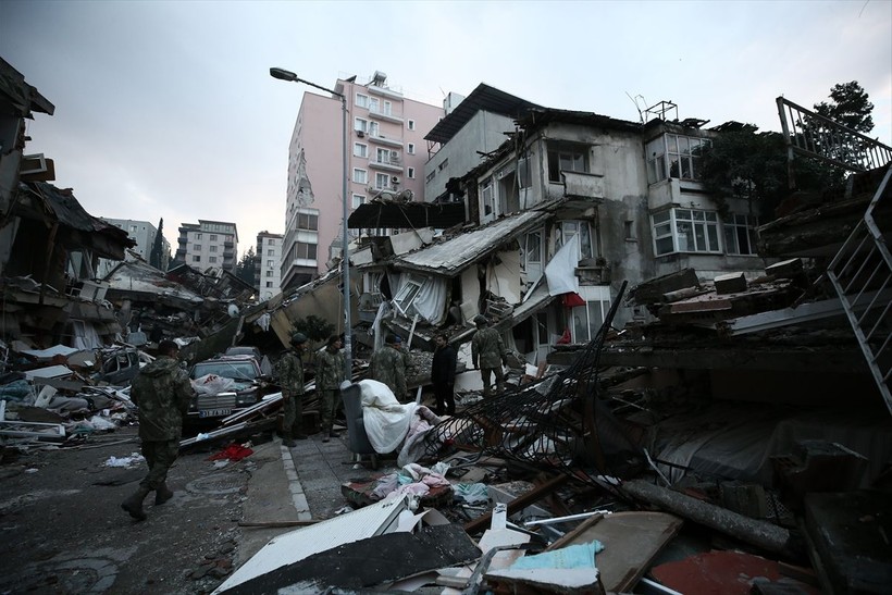 Doğu'daki depremlere yenileri ekleniyor! AFAD toplam artçı deprem sayısının 1.117 olduğunu açıkladı! Artçılar ne zaman bitecek? - Resim: 9