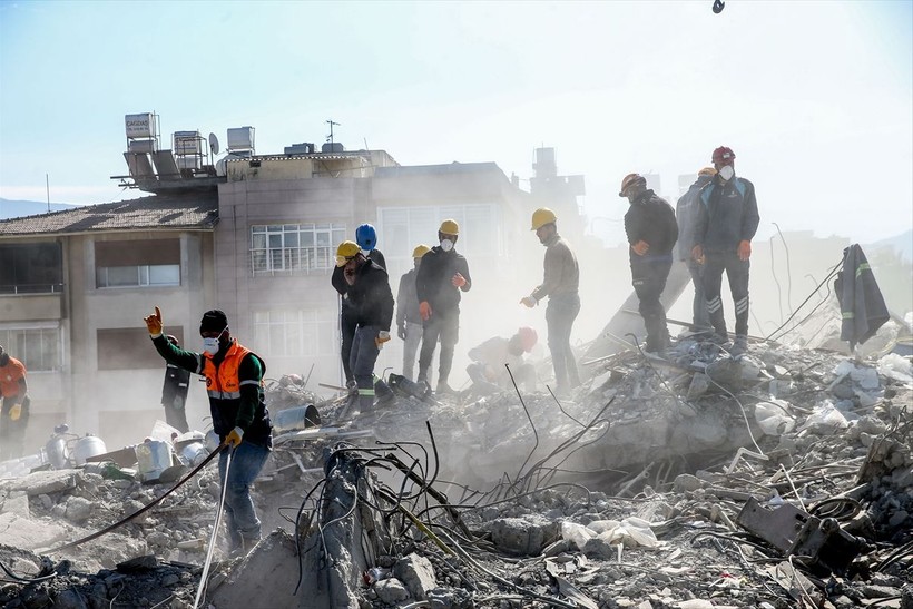 Kahramanmaraş'ta 198. saatin sonunda enkazdan çıkartılan Baki Yeninar nasıl hayatta kaldığını anlattı: Protein tozu içtim - Resim: 3