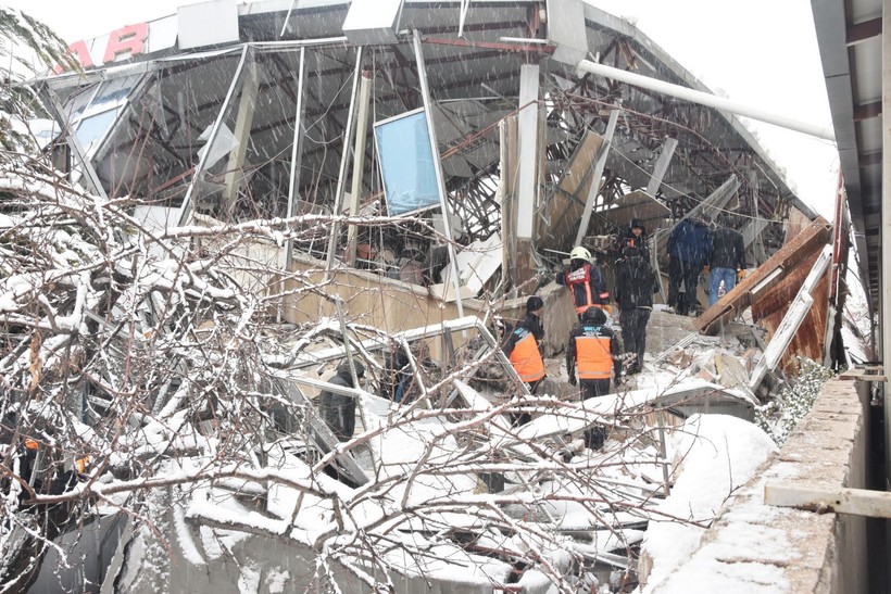 Deprem bölgesinde acil yıkılması gereken bina sayısı belli oldu! İşte il il hasar tespit çalışmaları ve yıkılacak binalar - Resim: 17