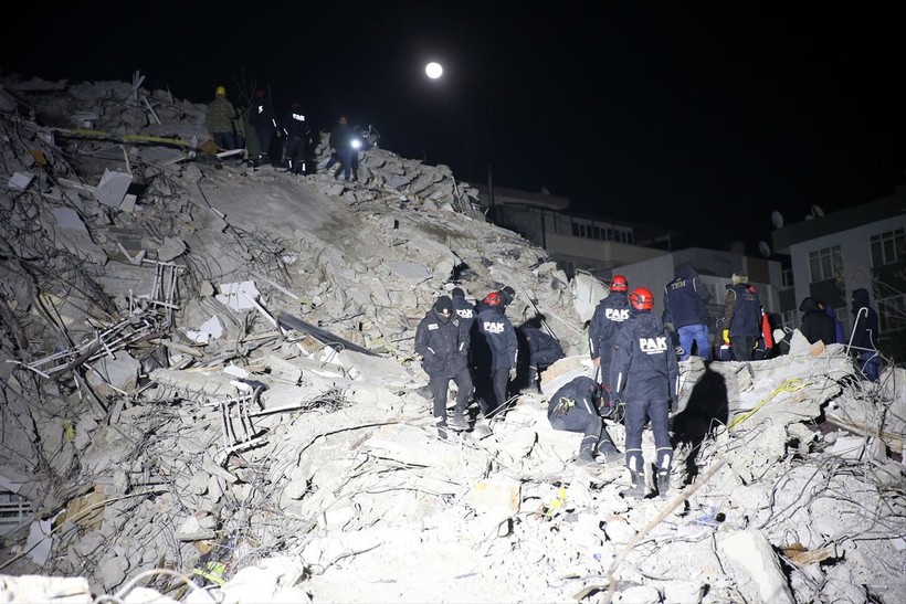 Kahramanmaraş'ta yıkılan binaların sorumlusu 7 müteahhit tutuklandı - Resim: 7