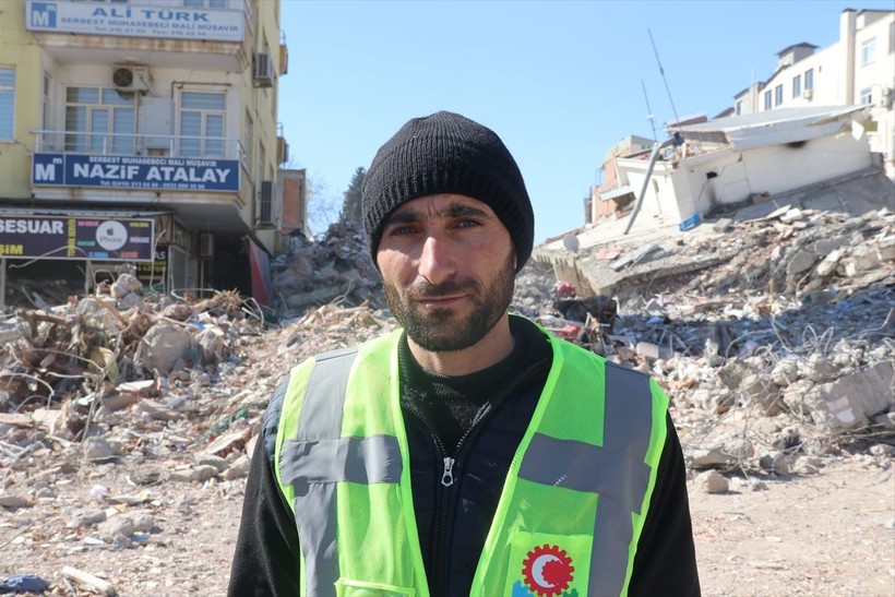 Azerbaycan'dan Türkiye'ye yardıma koşan Server Beşirli'ye hayırsever iş insanından araba hediyesi - Resim: 5