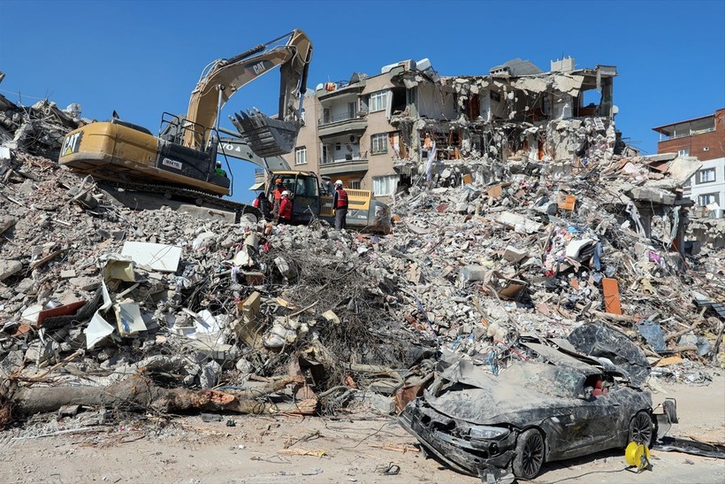 Deprem bölgelerindeki artan vefat sayısı vekil sayılarını etkileyecek mi? Seçmen kütüğünü aldırsa bile değişiklik olmayacak - Resim: 1