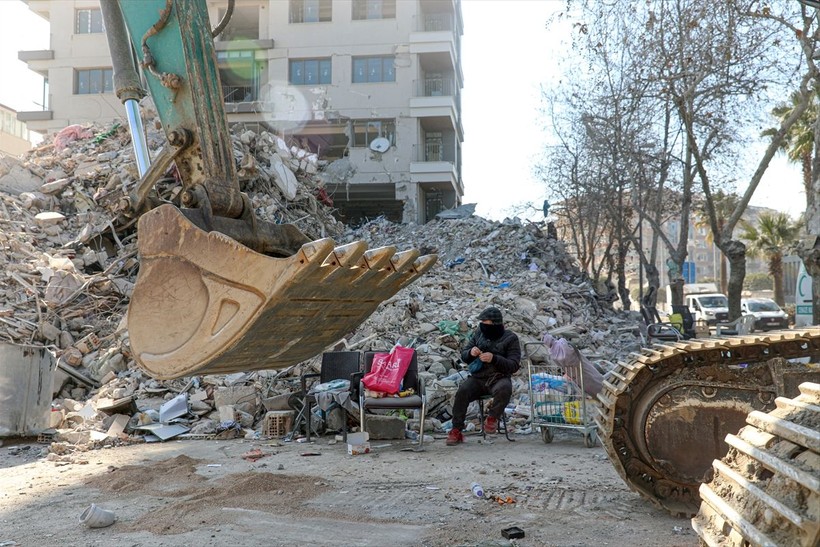 Deprem bölgelerindeki artan vefat sayısı vekil sayılarını etkileyecek mi? Seçmen kütüğünü aldırsa bile değişiklik olmayacak - Resim: 5