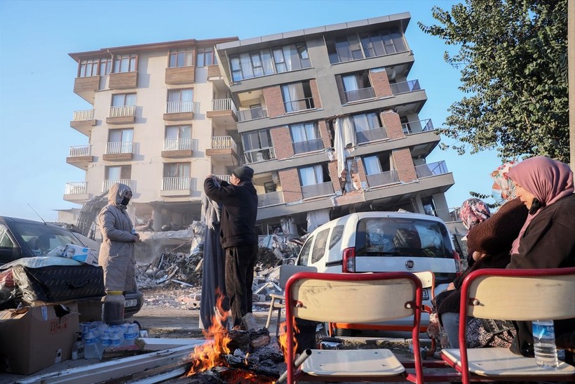 Çevre, Şehircilik ve İklim Değişikliği Bakanı Murat Kurum depreme ilişkin konuştu: Kira desteği 3 bil TL'ye çıkarıldı - Resim: 11