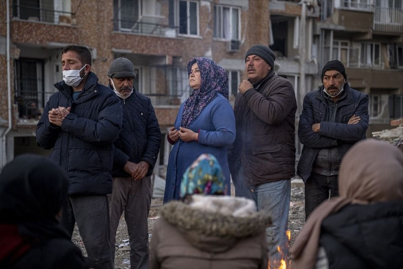 Kahramanmaraş depreminin ardından Prof. Dr. Celal Şengör Erzincan ilini işaret ederek deprem haberini duyurdu: Çöküntü ovasında oturuyor - Resim: 2