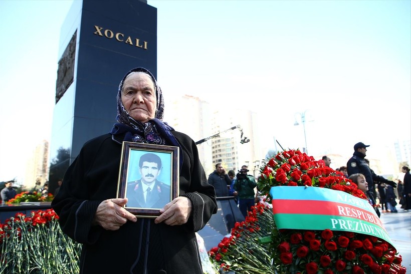 Azerbaycan'da Hocalı Soykırımı kurbanları anıldı! Ermeniler 106'sı kadın, 70'i yaşlı, 63'ü çocuk 613 Azerbaycan vatandaşını katletti - Resim: 19