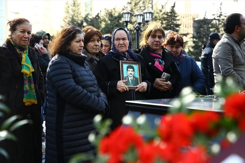 Azerbaycan'da Hocalı Soykırımı kurbanları anıldı! Ermeniler 106'sı kadın, 70'i yaşlı, 63'ü çocuk 613 Azerbaycan vatandaşını katletti - Resim: 21