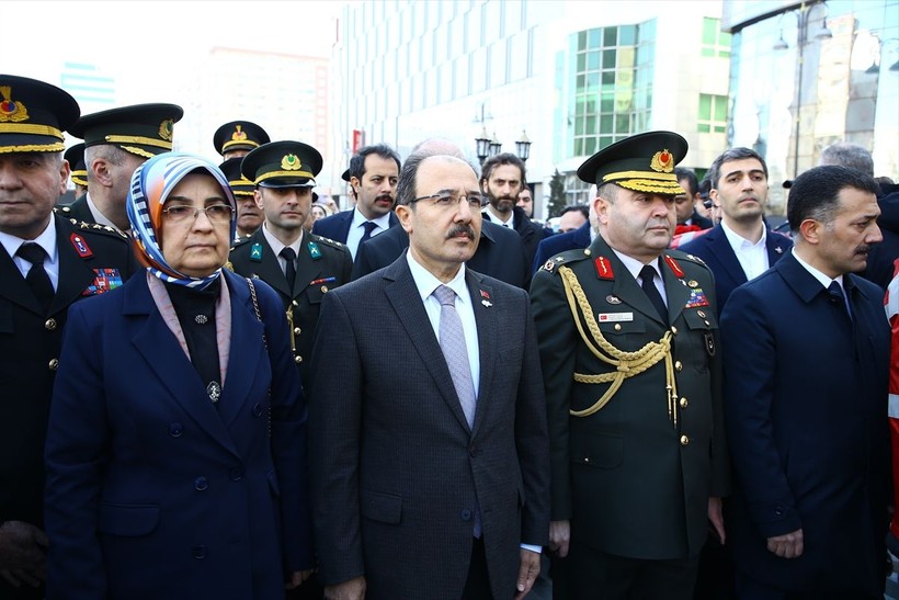 Azerbaycan'da Hocalı Soykırımı kurbanları anıldı! Ermeniler 106'sı kadın, 70'i yaşlı, 63'ü çocuk 613 Azerbaycan vatandaşını katletti - Resim: 24