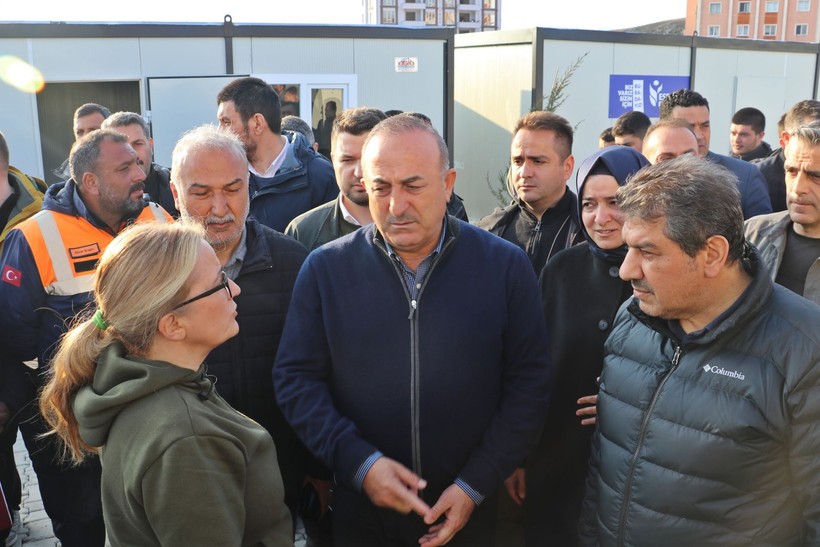 Asrın felaketi için Dünya seferber oldu! Kaç ülkeden kaç kişi geldiğini Bakan Çavuşoğlu açıkladı, hala gitmeyenler var - Resim: 6