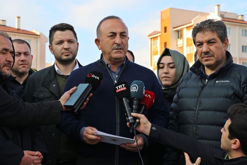 Asrın felaketi için Dünya seferber oldu! Kaç ülkeden kaç kişi geldiğini Bakan Çavuşoğlu açıkladı, hala gitmeyenler var - Resim: 3