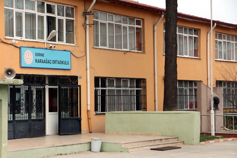 Edirne'de Karaağaç Ortaokulu'nda dehşet veren olay: 7'nci sınıftaki kız 5 arkadaşını... - Resim: 4