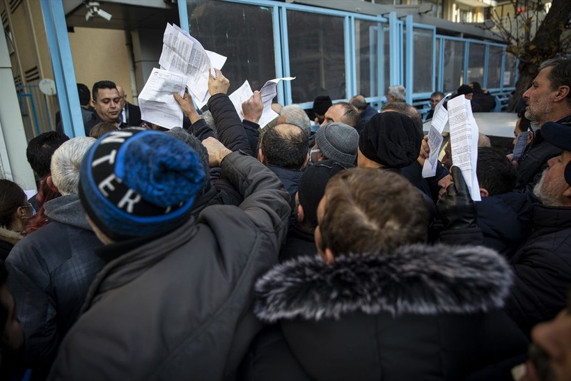 Milyonların merakla beklediği EYT'de resmen sona gelindi: EYT ne zaman çıkacak, ilk maaşlar hangi tarihte yatacak? İşte detaylar - Resim: 7
