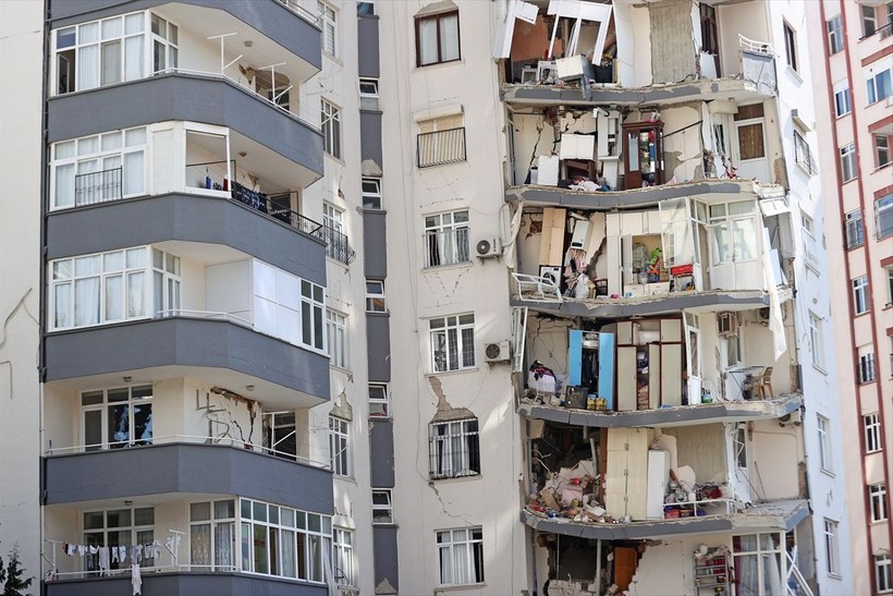 Güçlendirilen kolon, 7,7'lik depremde yıkımın önüne geçti - Resim: 14