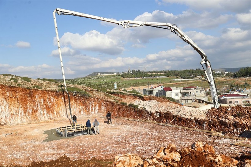 Kahramanmaraş merkezli depremlerin ardından Pazarcık'ta konteyner kent ve TOKİ konutlarının yapım çalışmaları sürüyor - Resim: 7