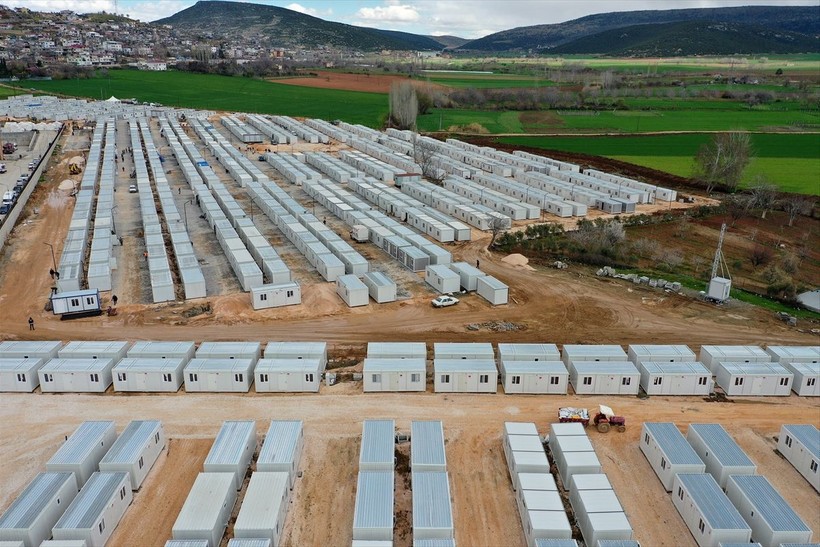 Kahramanmaraş merkezli depremlerin ardından Pazarcık'ta konteyner kent ve TOKİ konutlarının yapım çalışmaları sürüyor - Resim: 29