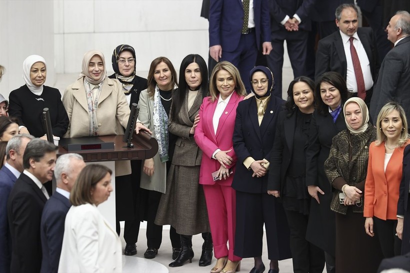 Meclis, Cumhuriyet tarihinin en uzun yasama dönemini geride bırakıyor - Resim: 6