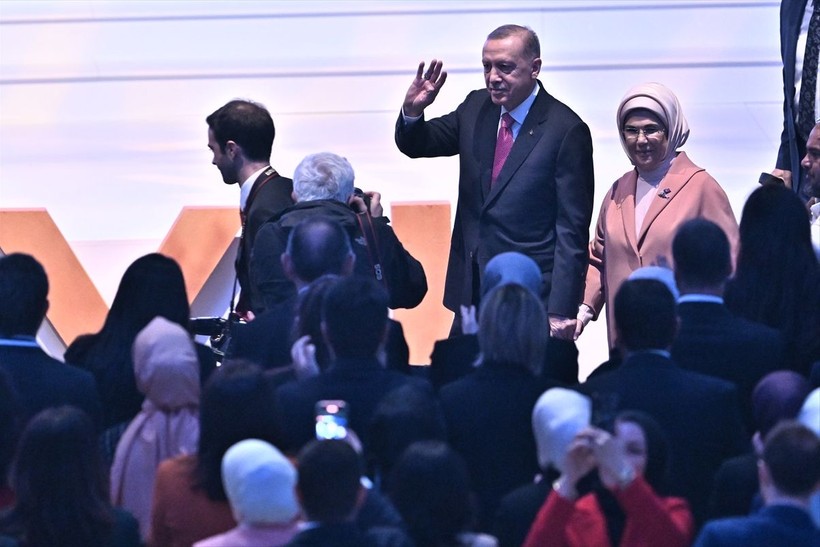Dünyanın gözü Türkiye'de yapılacak cumhurbaşkanlığı seçiminde! Cumhurbaşkanı Recep Tayyip Erdoğan manşetlerde - Resim: 9