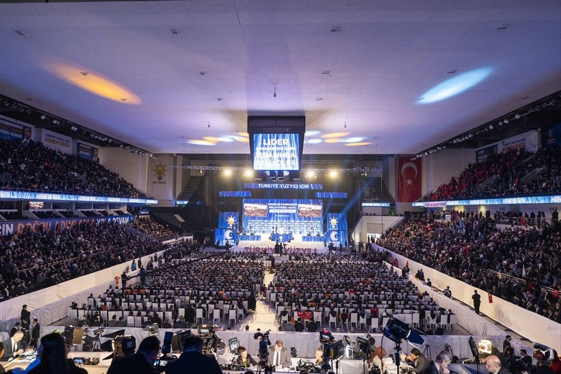 Dünyanın gözü Türkiye'de yapılacak cumhurbaşkanlığı seçiminde! Cumhurbaşkanı Recep Tayyip Erdoğan manşetlerde - Resim: 6