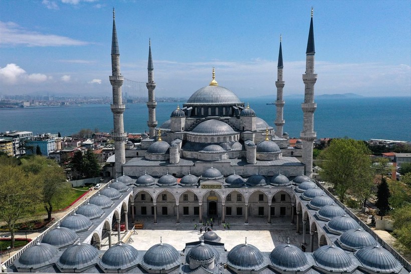 Restorasyonu tamamlanıp yeniden açılan Sultanahmet Camii'nden eşsiz görüntüler - Resim: 10
