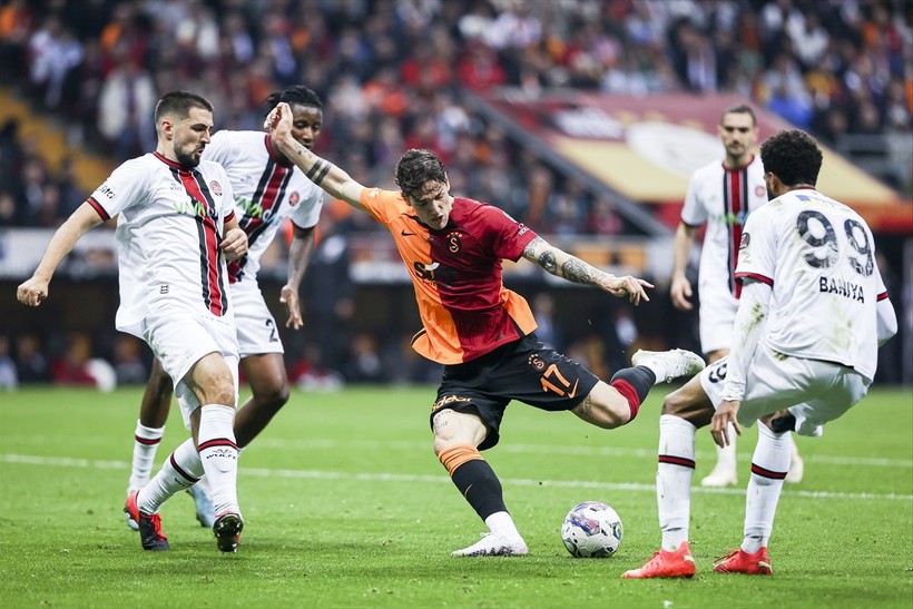 Son dakika... Galatasaray 3-3 Fatih Karagümrük - Resim: 1