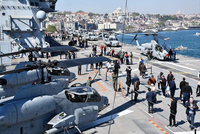 Çin medyası TCG Anadolu'yu mercek altına aldı! "Türkiye dünyada yerli uçak gemisine sahip birkaç ülkeden biri haline geldi" - Resim: 20