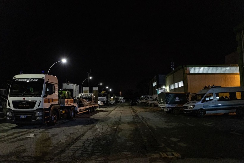 İtalya'da meydana gelen sel felaketinde ölenlerin sayısı artıyor! - Resim: 26