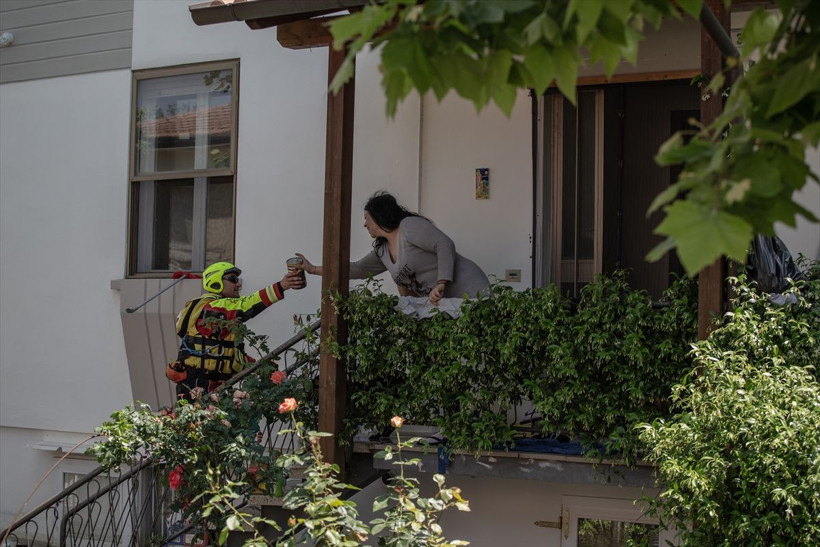 İtalya'da meydana gelen sel felaketinde ölenlerin sayısı artıyor! - Resim: 41