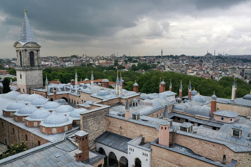 Fatih Sultan Mehmet tarafından inşa edilen Topkapı Sarayı dron ile görüntülendi - Resim: 23