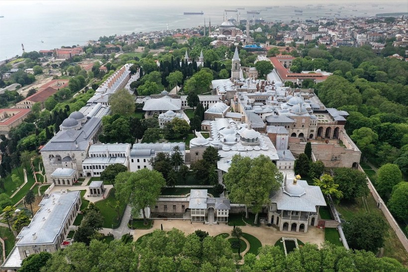 Fatih Sultan Mehmet tarafından inşa edilen Topkapı Sarayı dron ile görüntülendi - Resim: 24
