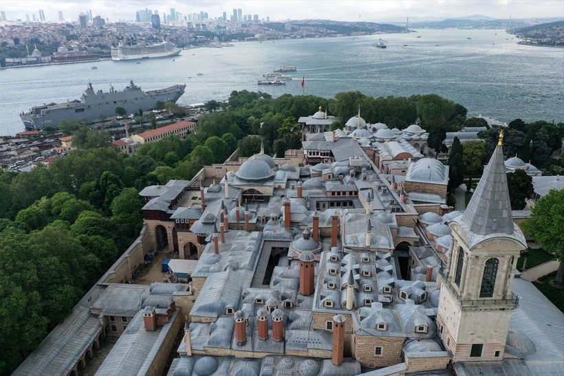 Fatih Sultan Mehmet tarafından inşa edilen Topkapı Sarayı dron ile görüntülendi - Resim: 27