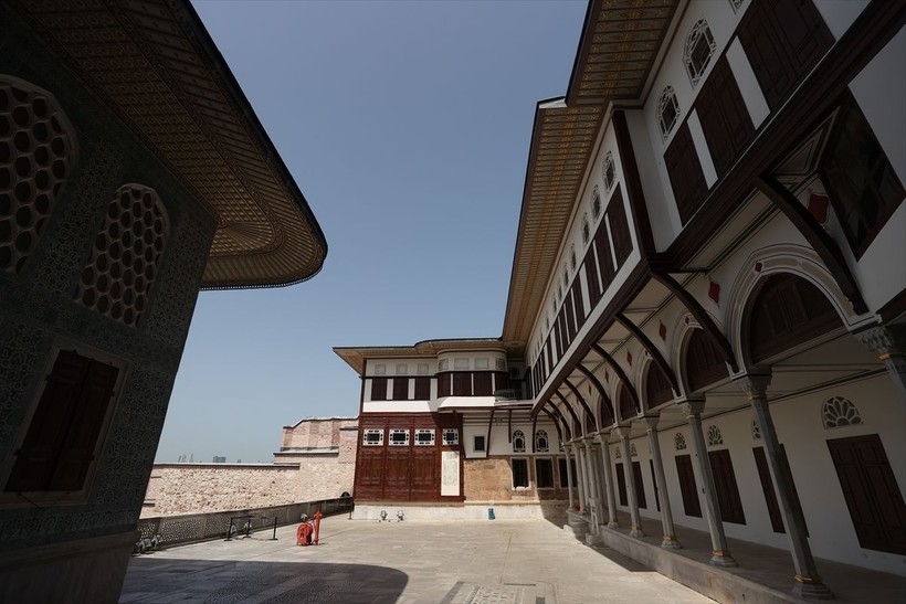 Fatih Sultan Mehmet tarafından inşa edilen Topkapı Sarayı dron ile görüntülendi - Resim: 93