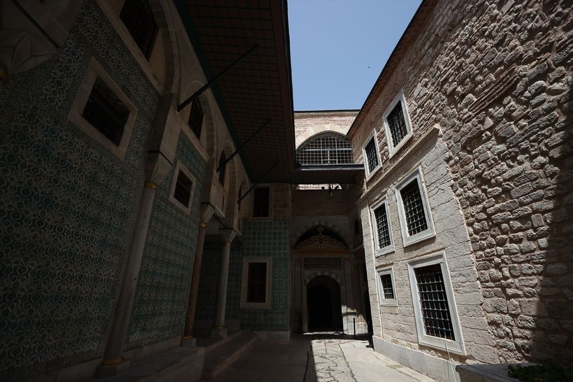 Fatih Sultan Mehmet tarafından inşa edilen Topkapı Sarayı dron ile görüntülendi - Resim: 94