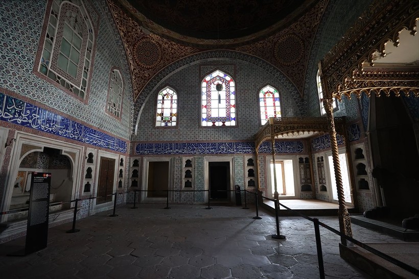 Fatih Sultan Mehmet tarafından inşa edilen Topkapı Sarayı dron ile görüntülendi - Resim: 106