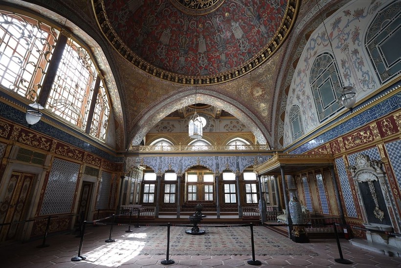 Fatih Sultan Mehmet tarafından inşa edilen Topkapı Sarayı dron ile görüntülendi - Resim: 115