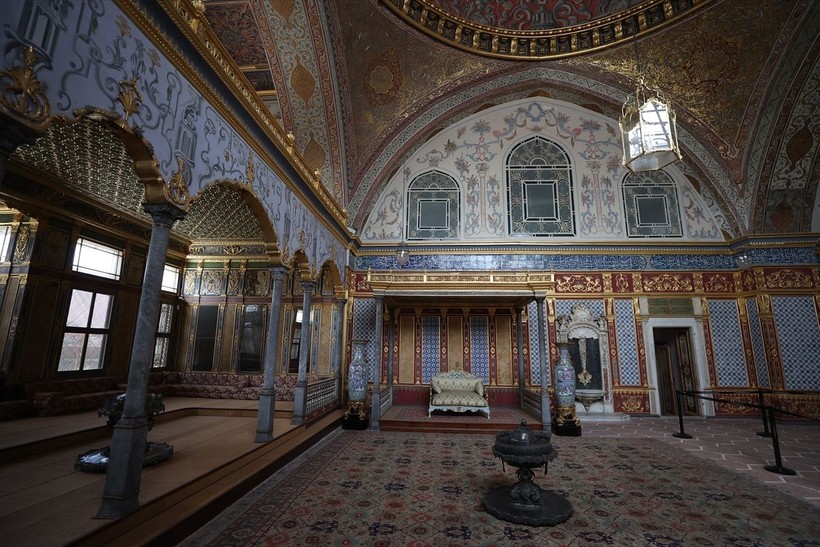 Fatih Sultan Mehmet tarafından inşa edilen Topkapı Sarayı dron ile görüntülendi - Resim: 136