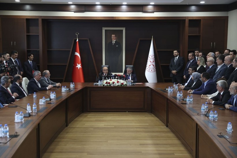 Yeni kabinede ekonomi Mehmet Şimşek'e emanet! Ekonomiye yeni eylem planı da hazırlanmaya başladı - Resim: 10