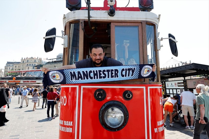 Tarihi Yarımada esnafının yüzü gülüyor! Taksim çevresinde UEFA Şampiyonlar Ligi finali yoğunluğu - Resim: 12