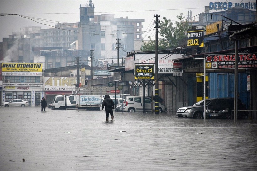 Meteoroloji 12 il için sarı, 4 il için ise turuncu kodlu uyarıda bulundu! 15 HAZİRAN HAVA DURUMU NASIL OLACAK? - Resim: 2