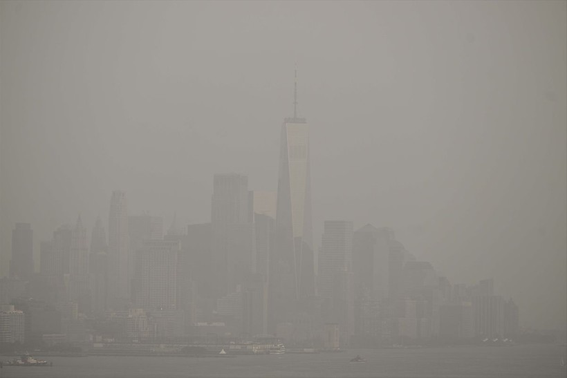 Kanada'da meydana gelen yangının dumanları New York'a ulaştı: Kent duman altında kaldı - Resim: 29