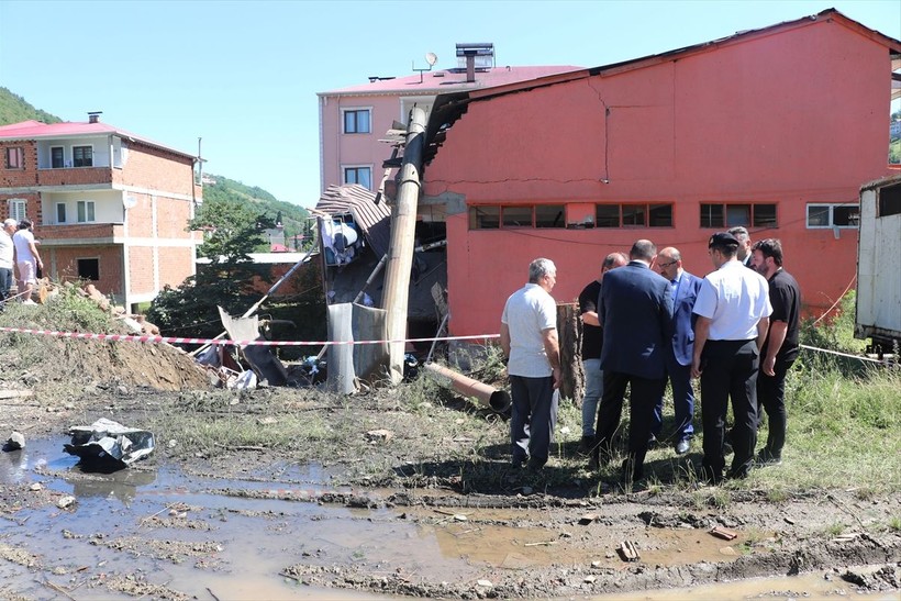 Trabzon'da endüstriyel temizlik tesisindeki patlama! 1 kişi öldü - Resim: 5