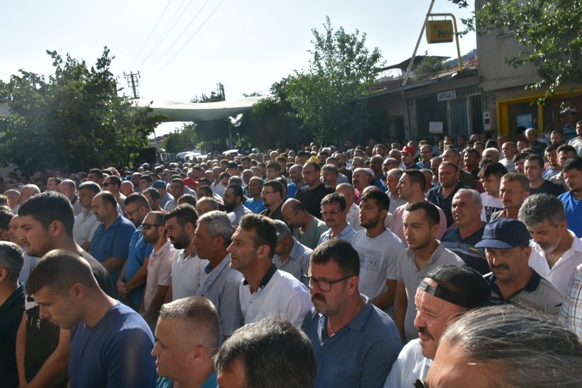İzmir'de bayramı kana bulayan makas faciasının sürücüsü, aracını başka bir yere park edip tekrar olay yerine geldi - Resim: 12