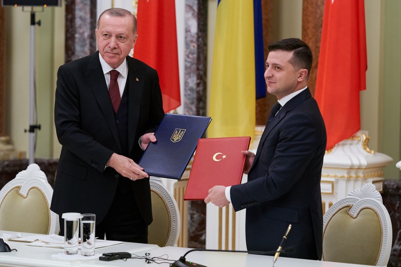 Ukrayna Devlet Başkanı Zelensky Türkiye'ye geliyor - Resim : 2
