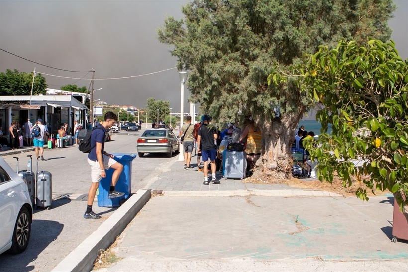 Rodos kül oldu! Orman yangını 7. gününde! 'Durum daha kötüleşebilir' - Resim: 86