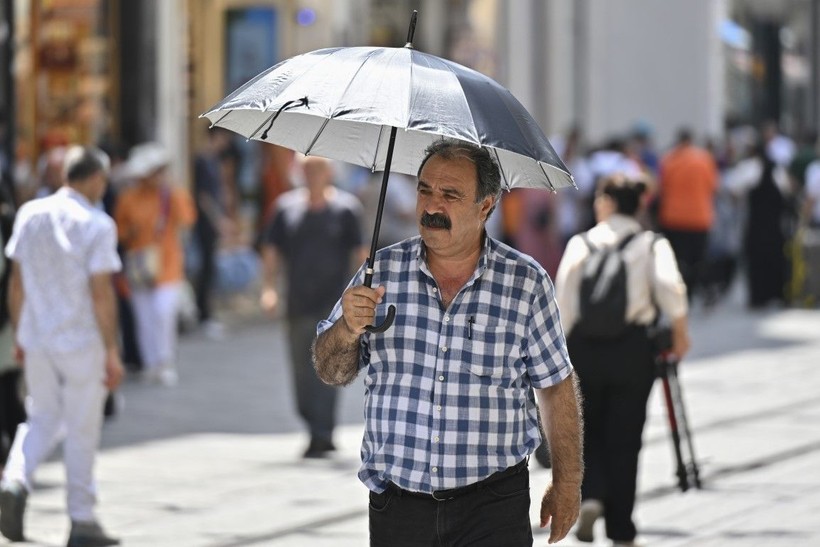İşte İstanbul'un en sıcak ilçesi! Meteoroloji uyarmıştı: İstanbul alev alev yanıyor - Resim: 4